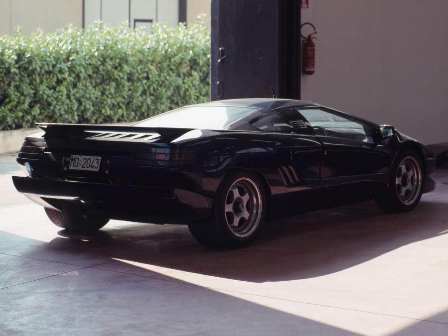  Cizeta V16T 1991 года  (фото 21 из 24)
